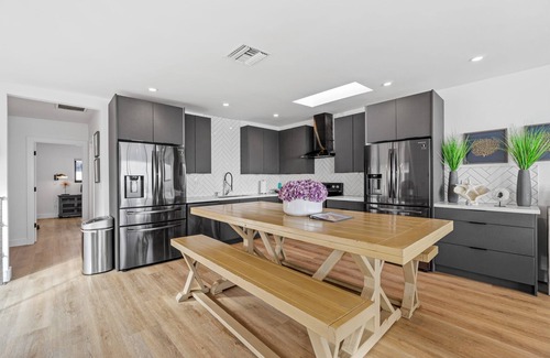 Carlsbad House | Carlsbad Beachfront Home W Hot tub