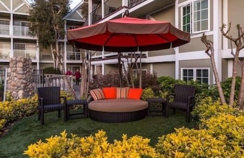 Carlsbad Village Resort | Carlsbad Inn Beach Resort, Great Views, Pool, Hot Tub