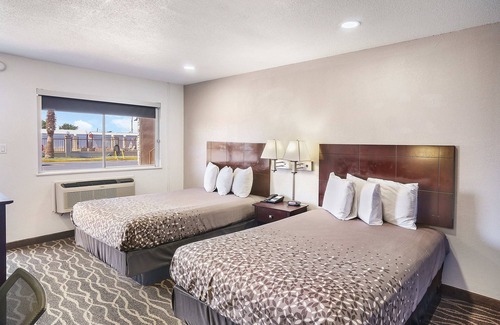 Carlsbad Hotel | Carlsbad Inn New Mexico