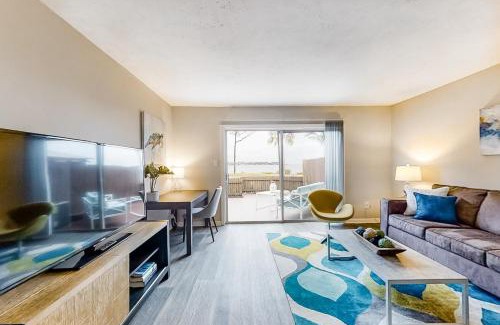 River Pointe House | Carlton Arms View T3