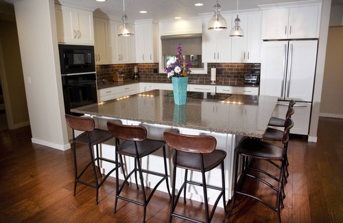 Carlton House | Carlton Gates - Willamette Valley Luxury Vacation Rental
