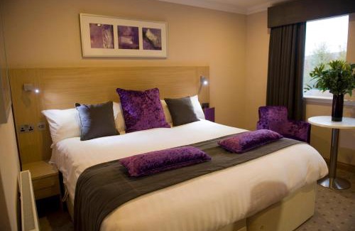 Ayr Hotel | Carlton Hotel