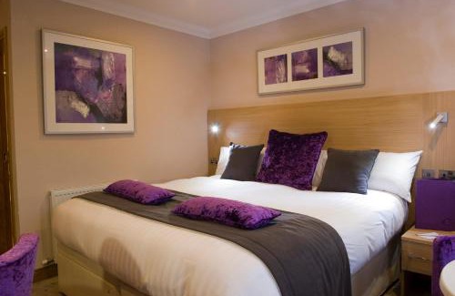 Ayr Hotel | Carlton Hotel