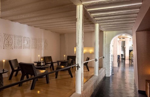 Arbois Hotel | Carmel 1643