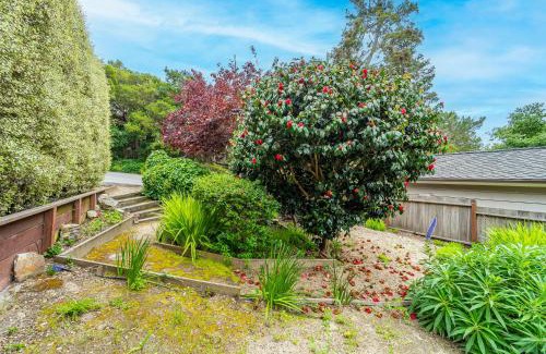 Northeast Carmel House | Carmel Romantic Escape for 2