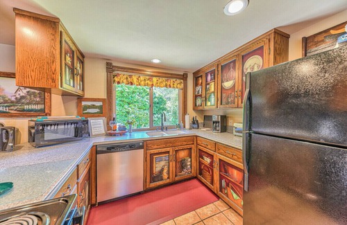 Carmel Valley House | Carmel Valley close to Village, Carmel, Laguna Seca. Sleeps 7 separately. !