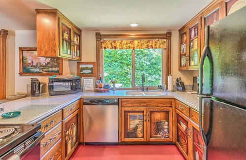 Carmel Valley House | Carmel Valley close to Village, Carmel, Laguna Seca. Sleeps 7 separately. !