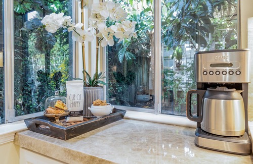 Golden Rectangle House | Carmel’s Golden Rectangle. Ocean views, walk to the beach and town in minutes.