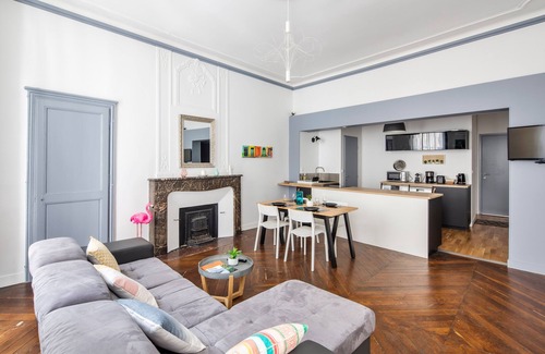 Decre-Cathedrale Apartment | Carmen, charmant T2, entre Château et Cathédrale