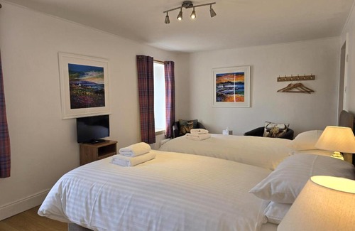 Tobermory Bed & Breakfast | Carnaburg Guesthouse