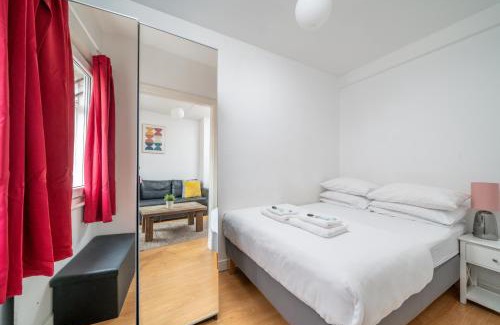 Soho Apartment | Carnaby & Oxford Street - Central Soho - One Bedroom - Double Bed & SofaBed