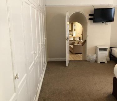 Tenby Apartment | Carnock