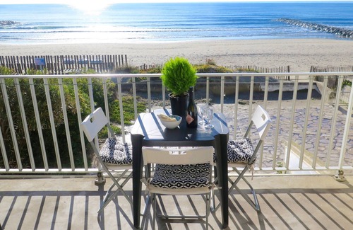 Carnon-Plage Apartment | Carnon Plage: Very nice flat, directly on the beach