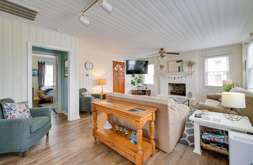 North Carolina Coast House | Carolina Beach Home with Private Deck Walk to Shore