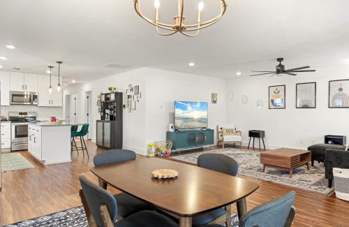 Granbury House | Caroline