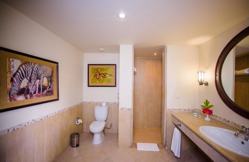 Marsa Matruh Resort | Carols Beau Rivage Hotel