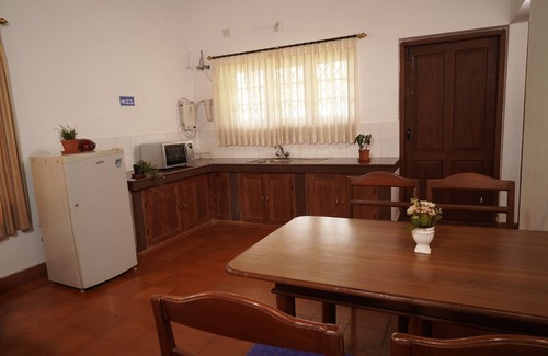 Kushalnagar Villa | Carpe diem stay a holiday home located in the midst of greenery away from town.