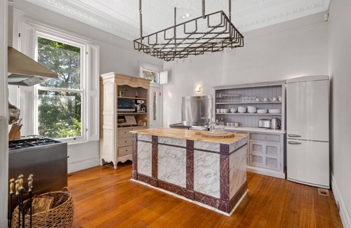 Wentworth Falls House | Carramar House - in the Amphitheatre of Nature