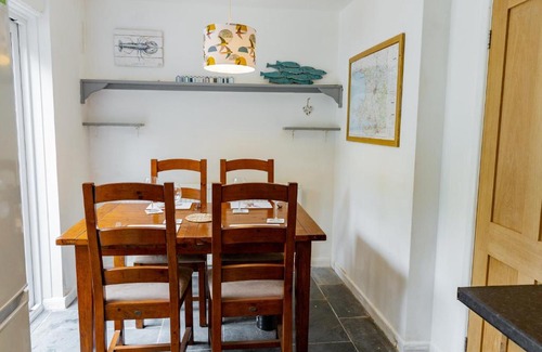 St Davids House | Carreg Lwyd