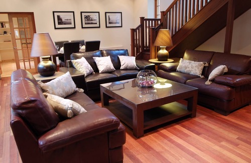 Arden Cottage | Carriage Lodge sleeps 8 - sleeps 8 guests in 4 bedrooms