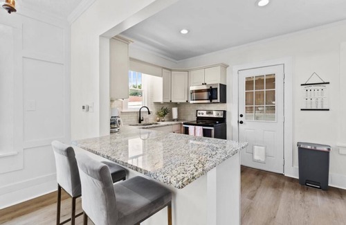 St. Augustine House | Carriage Manor- Right next to the Fountain of Youth & Beach.nPets are welcomed!