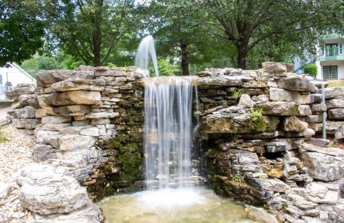 Branson Hotel | Carriage Place
