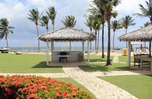 Crystal Harbour Apartment | Carribean Dream! 3 Island View Units, Oceanfront, Minutes to Seven Mile Beach!