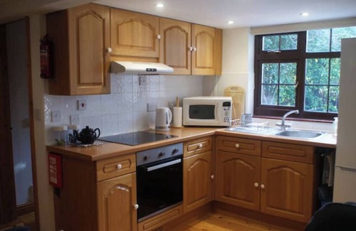 Brighstone Cottage | Carriers Stable - Country cottage, Great ferry discounts.