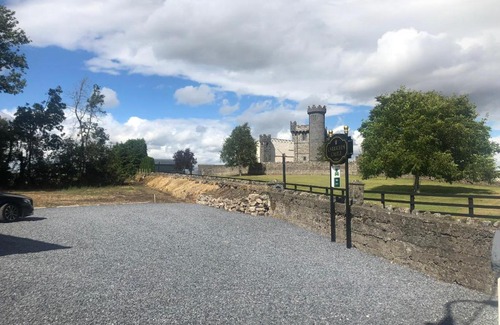 Cahir House | Carrigeen Castle