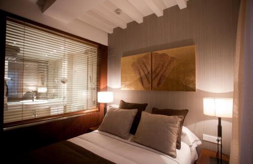 Santiago de Compostela Historic Centre Hotel | Carris Casa de la Troya