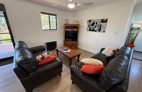 Carribie House | Carron Cottage - Corny Point