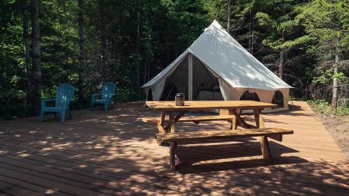 Carson Other | Carson Glamping Escapes in this Wonderful Bell Tent Rental in Washington