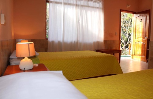 Puerto Villamil House | Cartago Bay