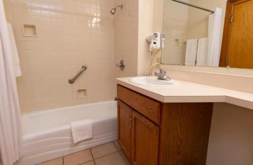 Olive Hill Resort | Carter Caves State Resort Park