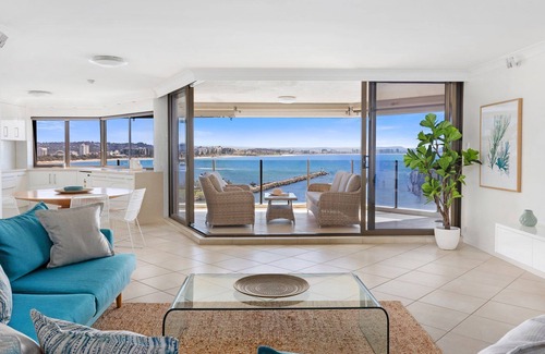 Buddina House | Cartwright Apartment