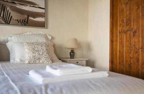 Carvoeiro Apartment | Carvoeiro Beach Duplex