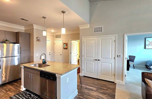 Cary Apartment | Cary Park 15 minutes to RTP, RDU Airport, Durham, DUKE