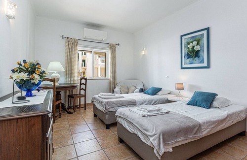 Meia Praia House | Casa 1 | Sea VIEW | Meia Praia Beach | Family