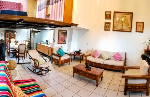 Tuxtla Gutierrez House | Casa 2BR con Entrepiso Y AC @ Zona Centro