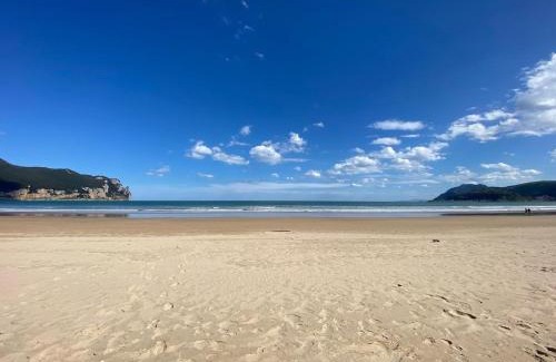 Laredo House | Casa a 150 metros de la playa