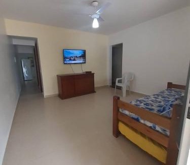 Toninhas House | Casa a 80m da Praia das Toninhas