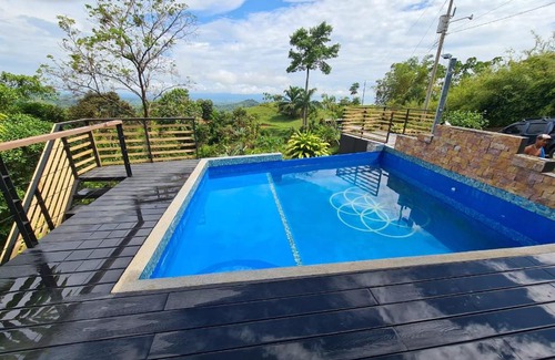 Tres Rios House | Casa a la Luna