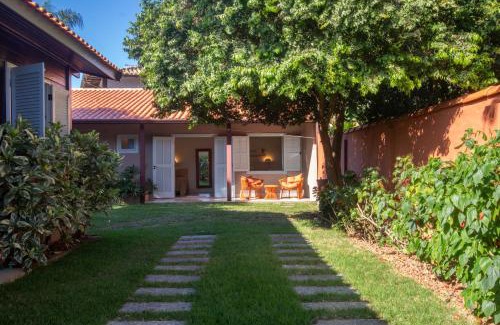 Centro House | Casa a poucos passos da praia, Geriba
