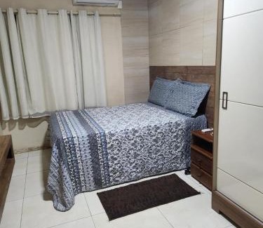 Conde House | Casa Aconchegante em Condomínio Country
