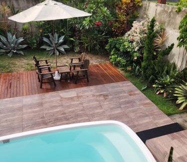 Conde House | Casa Aconchegante em Condomínio Country