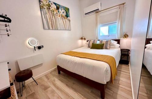 Vista Apartment | Casa Agave, 2 Bedroom, 1 Bath Guest House, with 3 Beds & Game Room