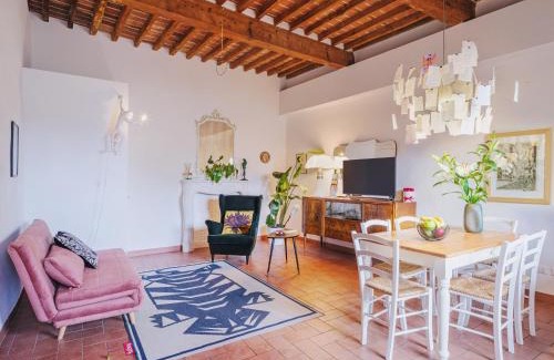 Lucca Historical Center House | Casa Aida Luxury Apartment in the Heart of Lucca