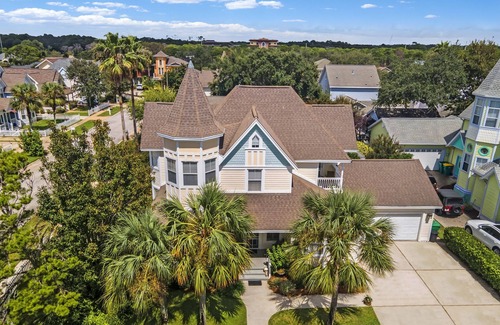 Crystal Beach House | Casa Al Mar |130' to Pool | 5 Min Walk To Beach | .5 Miles To Outlets!
