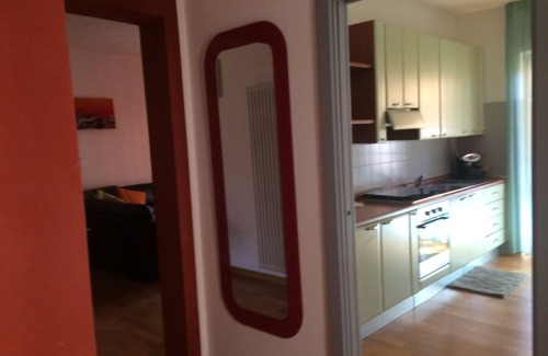 Marina di Carrara Apartment | Casa al mare Gina Apartment located 800 meters from the sea and 500 meters from the Fair