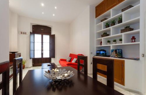 Old Town Apartment | Casa ALEGRIA by Cadiz4Rentals
